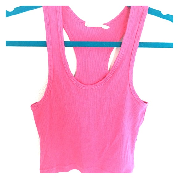 Pink crop tank top