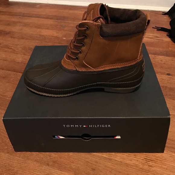 BRAND NEW TOMMY HILFIGER BOOTS! Style: Charlie