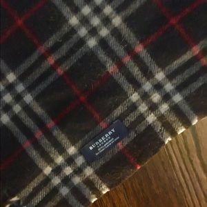 Classic Vintage Burberry plaid long scarf❤