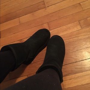 black uggs
