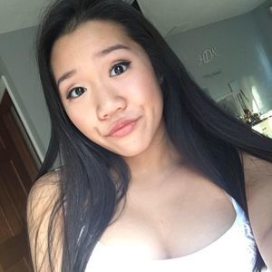 Meet your Posher, Hailey