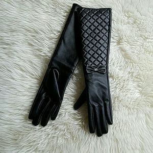 $$ final price! elegant black quilted gloves $$
