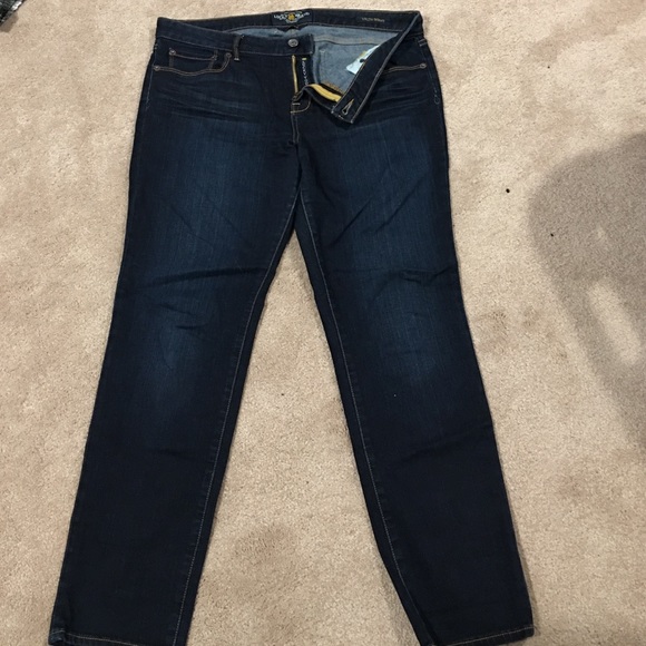 Lucky Brand skinny jeans size 14/32