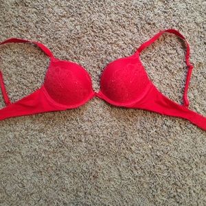 Victoria's Secret push up bra