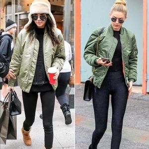 ✨NWT Green Bomber Jacket✨