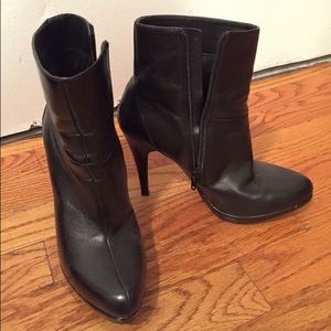 Nine West booties