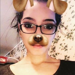 Meet your Posher, Edith