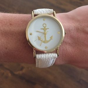 White and gold anchor watch