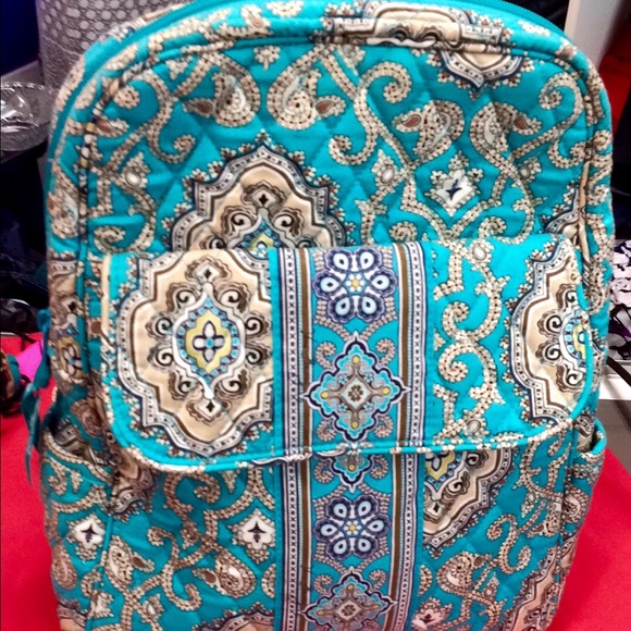 VERA BRADLEY BACKPACK!