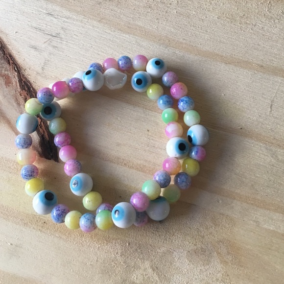 ✨Handmade Eyeball Bracelet Set✨ - Picture 2 of 2