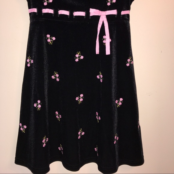 Velvet Dress - Picture 2 of 3