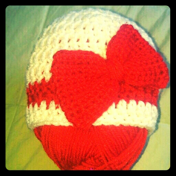 24/7 Comfort Apparel Other - Crochet baby Beanie