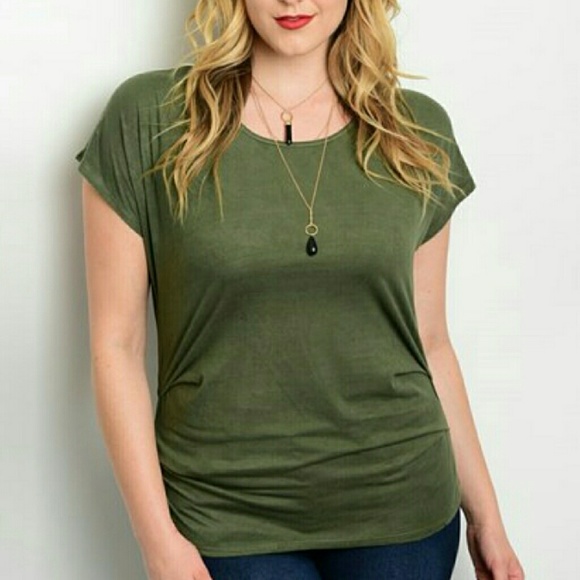 💕 Final Sale  💕  Olive Suade Top