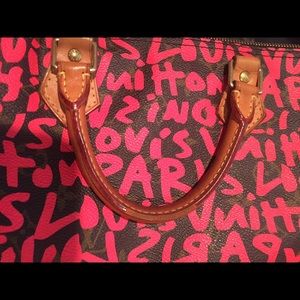 Louis Vuitton graffiti speedy (cont)