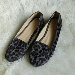 $$ final price!Old Navy cheetah print flats $$