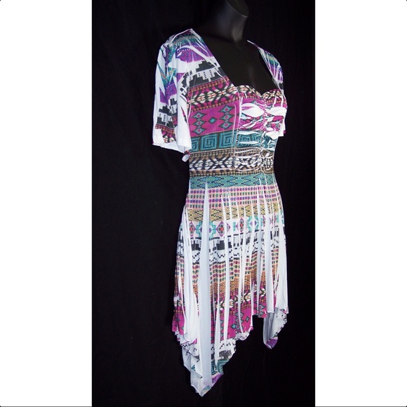 YUMMY PLUS 1X Shark Bite Hem Top NEW - Picture 5 of 8