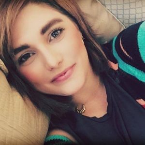 Meet your Posher, Jena