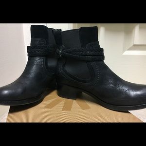 Black UGG Ankle Boot