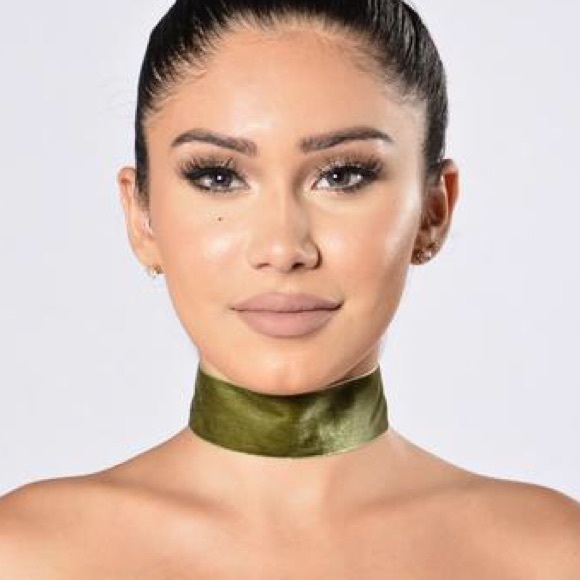 Olive green Choker