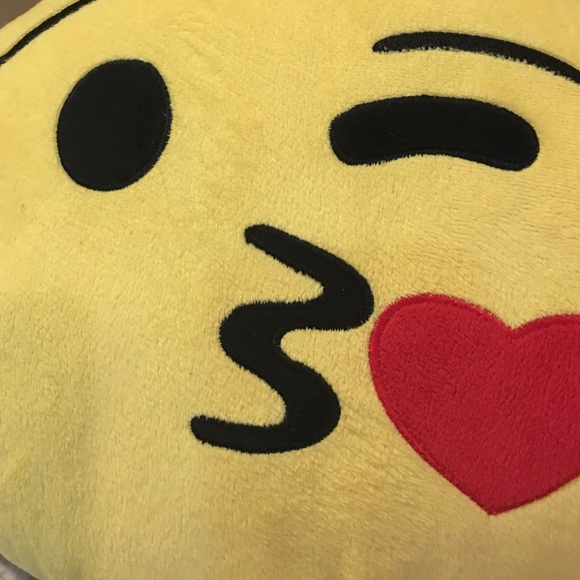 ๐Posh love๐ - Picture 2 of 2