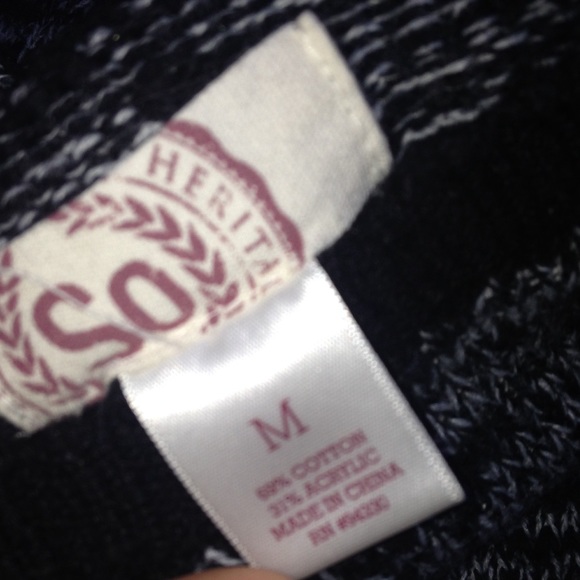 Sweater - Picture 2 of 3