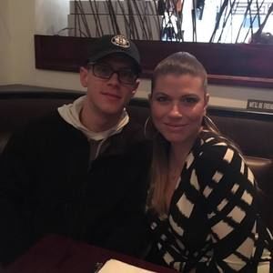 Meet your Posher, Shauna