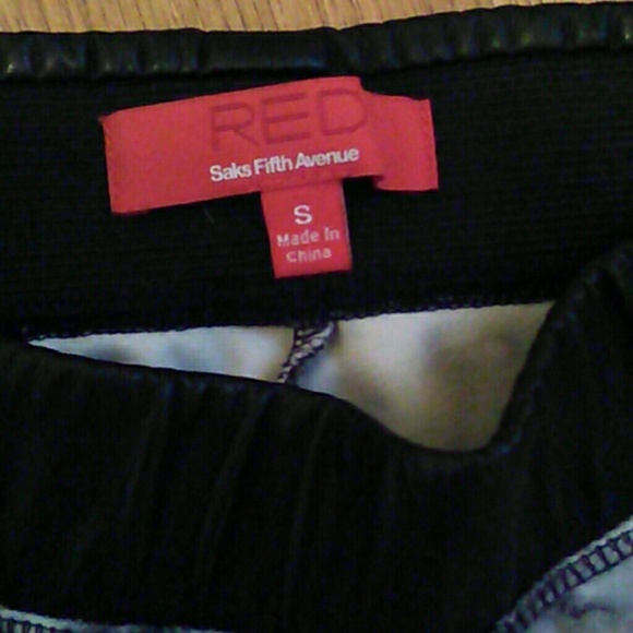 Saks Fifth Avenue yoga pants - Picture 3 of 3