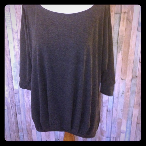 J. Tomson dark gray tunic tee