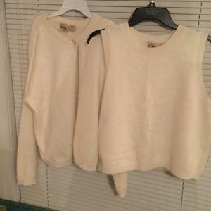 Sweater set, sooooo soft!