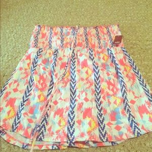 Size large nwt strapless tank