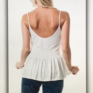 Tops - 🐚White babydoll🐚 spaghetti strap tank Tops - 🐚White babydoll🐚 spaghetti strap tank