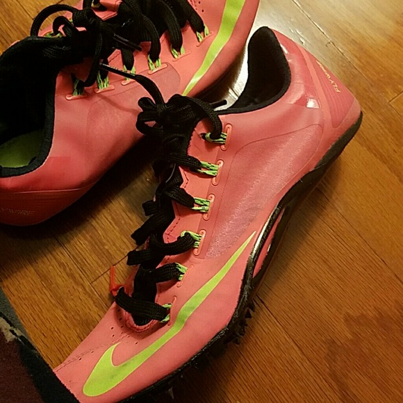 Track spikes