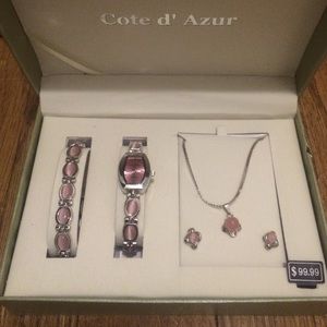 Jewelry Gift Set - Watch, Necklace, etc!