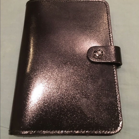 Filofax -Black Patent Personal Size