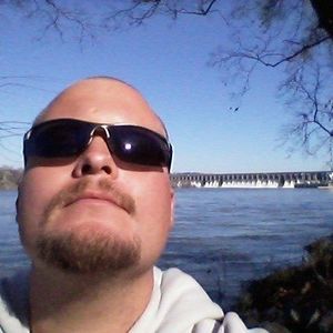 Meet your Posher, Roy