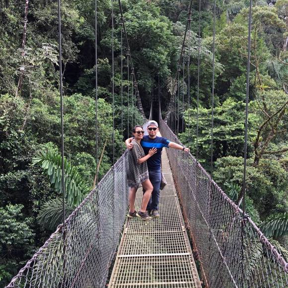 Meet your Posher, Cori - Picture 1 of 1