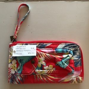 New billabong wallet wristlet