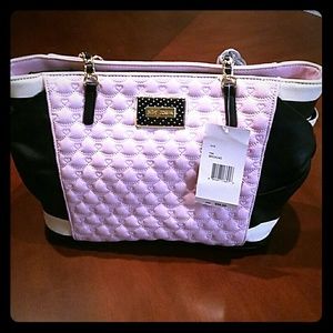 Betsey Johnson pink hear quilted purse