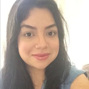 Meet your Posher, Carmen