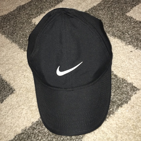 Women's Nike cap - PRICE FIRM 🚫🚫