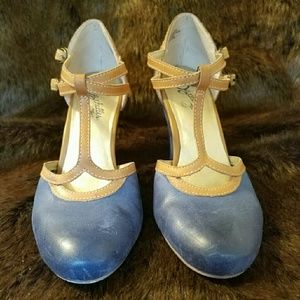 Seychelles Fourth Wall Heels