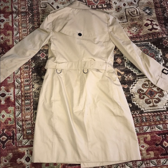 Tan Burberry Trench Coat - Picture 3 of 4