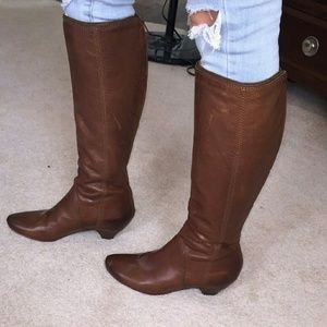 BEFORE SEASON SALE  Brown Frye Boots
