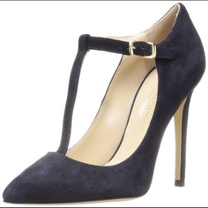 CHARLES DAVID Lara Navy Suede Pump NIB