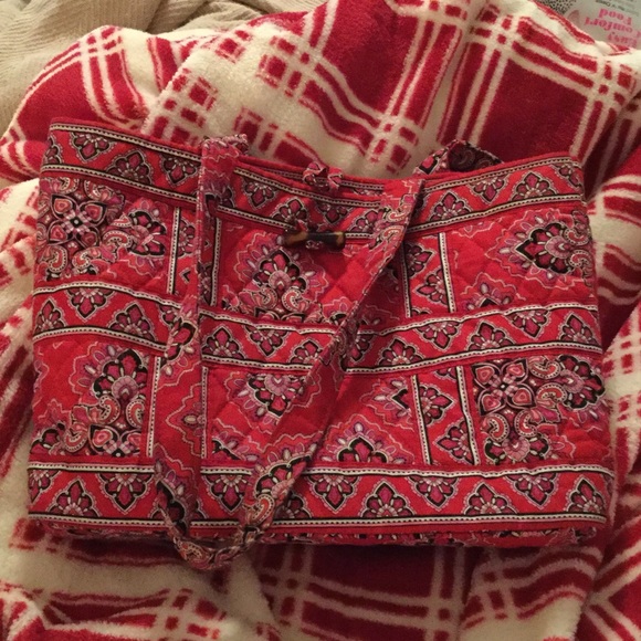 Vera Bradley bundle 👛 purse and more!