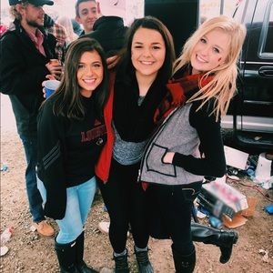 Meet your Posher, Allie