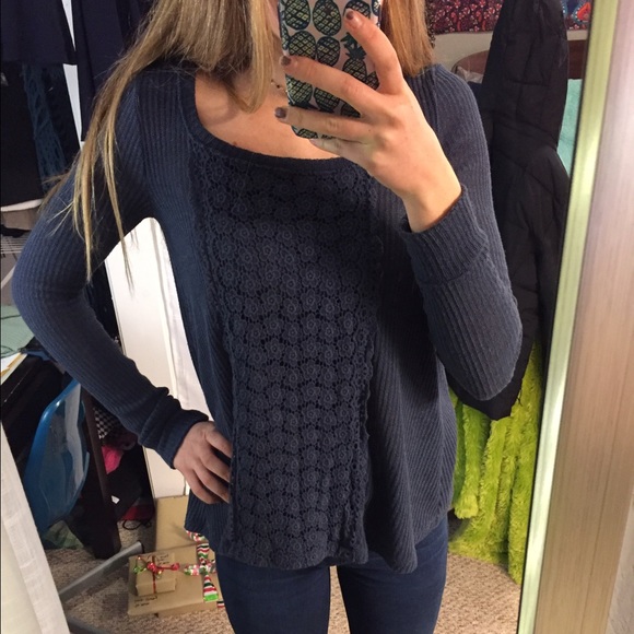 navy blue francesca's long sleeve top