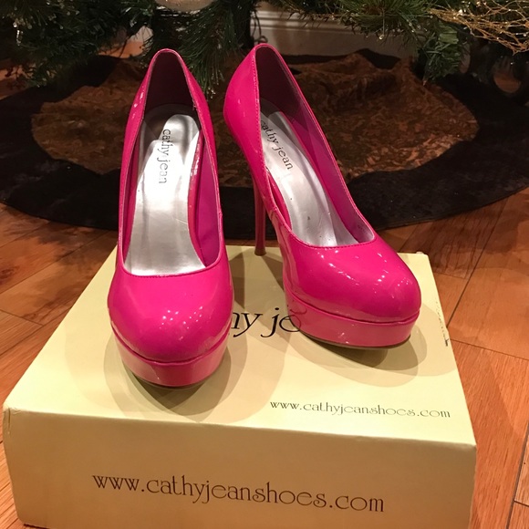 Cathy Jean Hot Pink Pumps