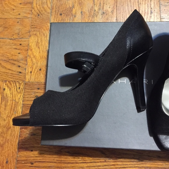 Tahari Open-Toe Black Heels - Picture 2 of 3
