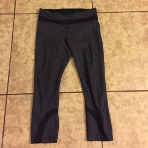 Lululemon crops